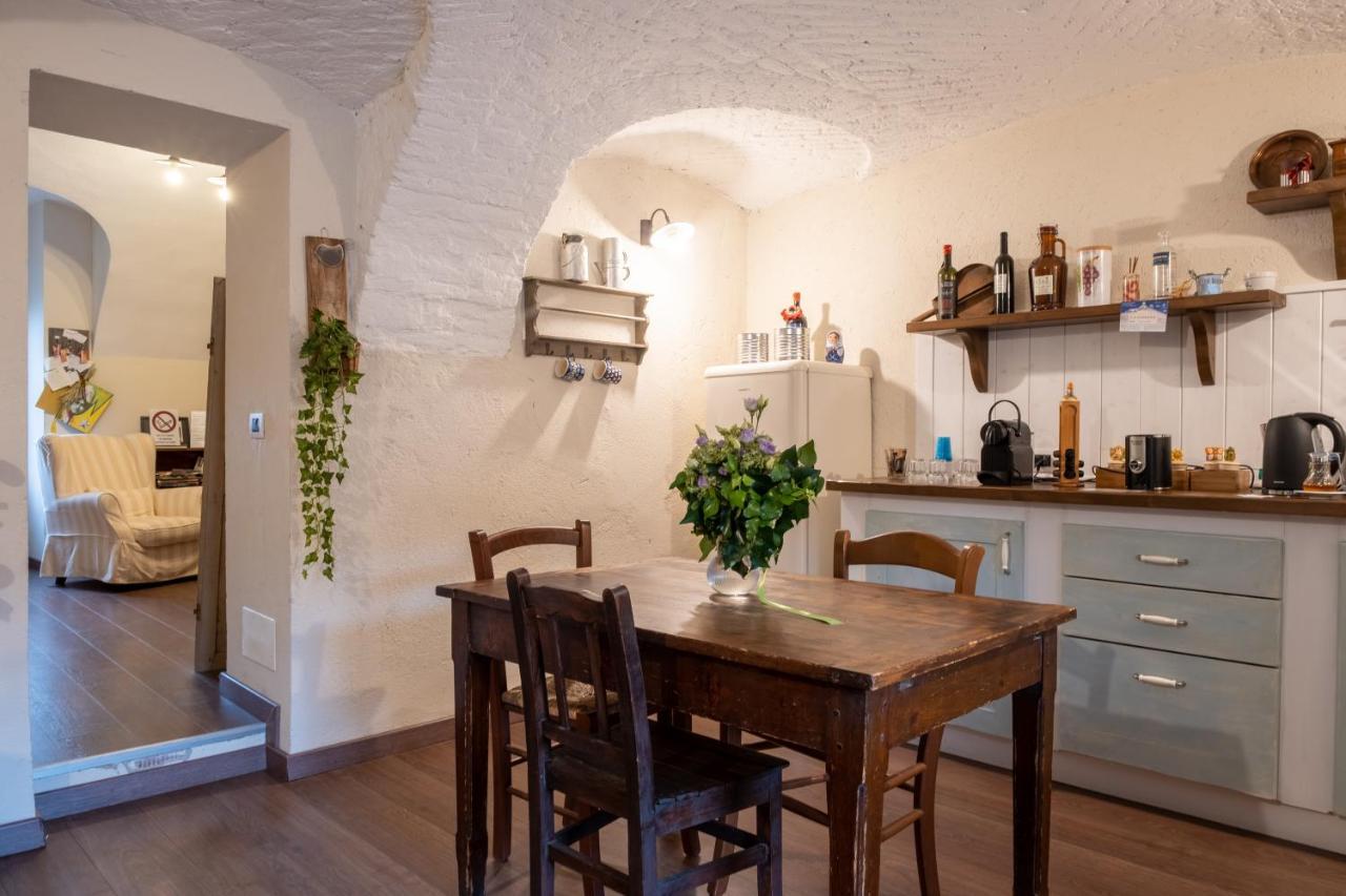 B&B Il Cortile Biella Eksteriør billede